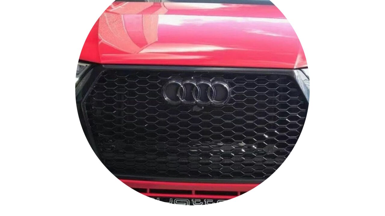 Audi RSQ3 Honeycomb Front Grille - Bold and Aggressive Upgrade for Audi Q3