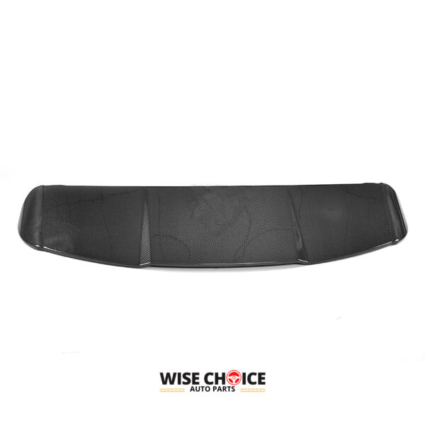 Audi Q7 Carbon Fiber Roof Spoiler - Enhance Style and Performance