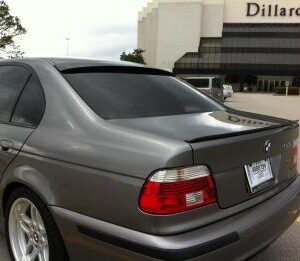 BMW E39 M5 trunk spoiler made of ABS plastic, primed and ready for painting, showcasing its sleek design.