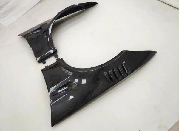 E92 E93 M3 GT4 Carbon Fiber Fender Set made from real carbon fiber for 2007-2013 models.